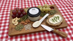 Cream Cheeze – Smooth and spreadable artisanal vegan cream cheese by Oh Cheezes Bali